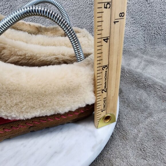 L.L. Bean Shoes Womens Size 7 Red Leather Wicked Good Slip On Slippers *Read* - Picture 2 of 9